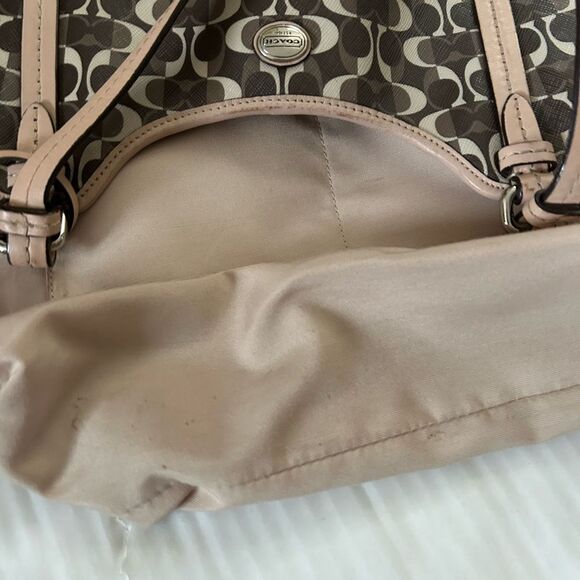 Coach Brown Peyton Dream Brown Signature Tote Bag and Wristlet Set - Picture 14 of 16